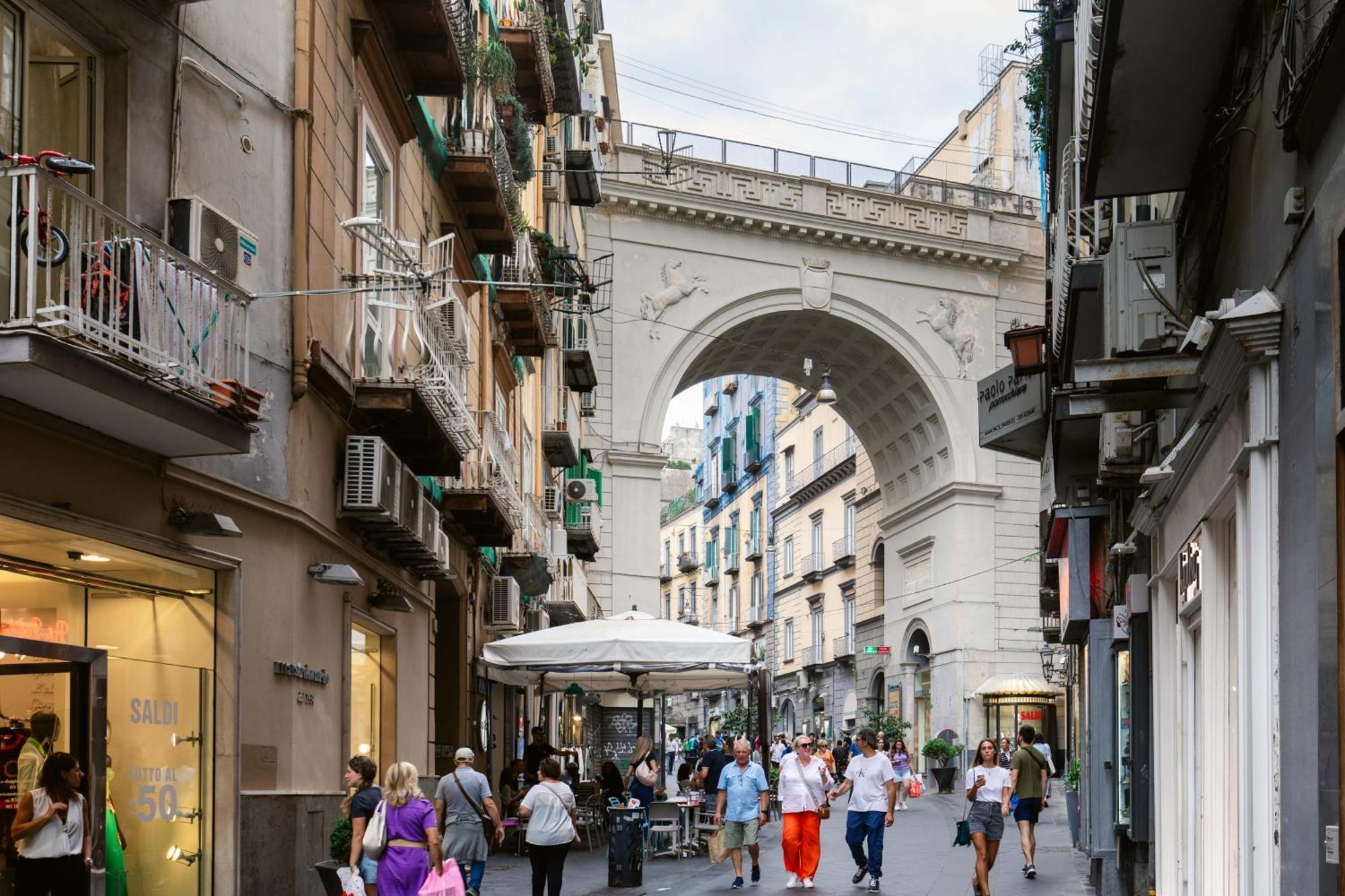 Calaba Chiaia Apartment Napoli Ngoại thất bức ảnh