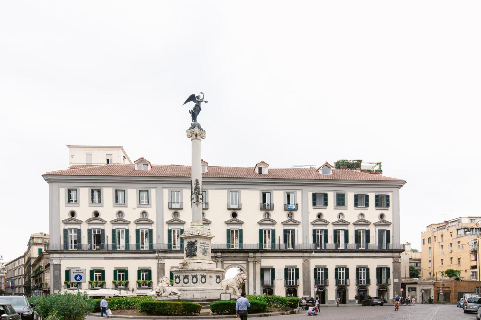 Calaba Chiaia Apartment Napoli Ngoại thất bức ảnh