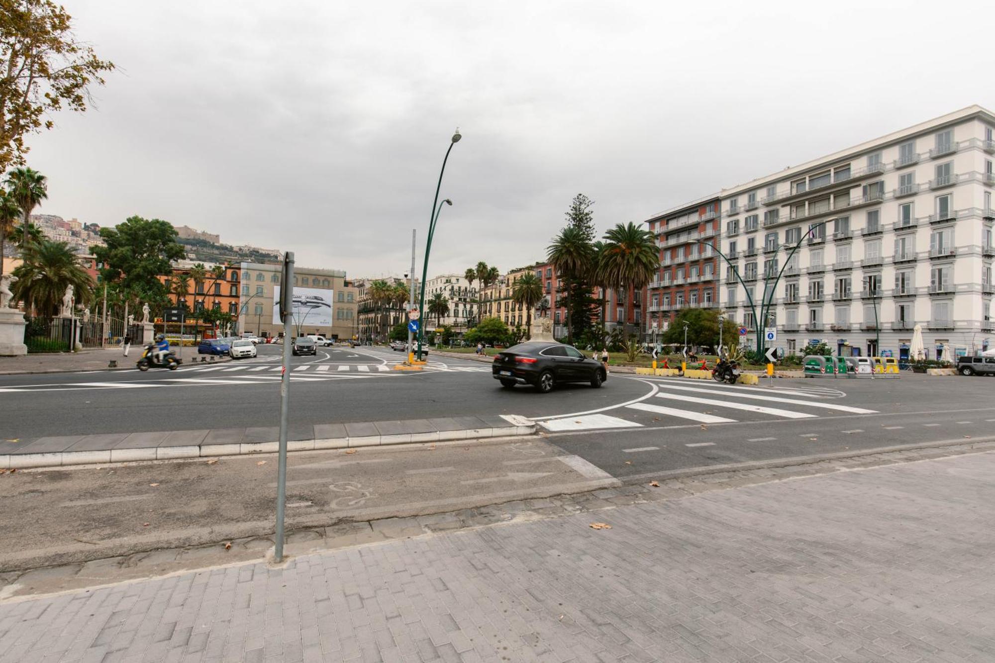 Calaba Chiaia Apartment Napoli Ngoại thất bức ảnh
