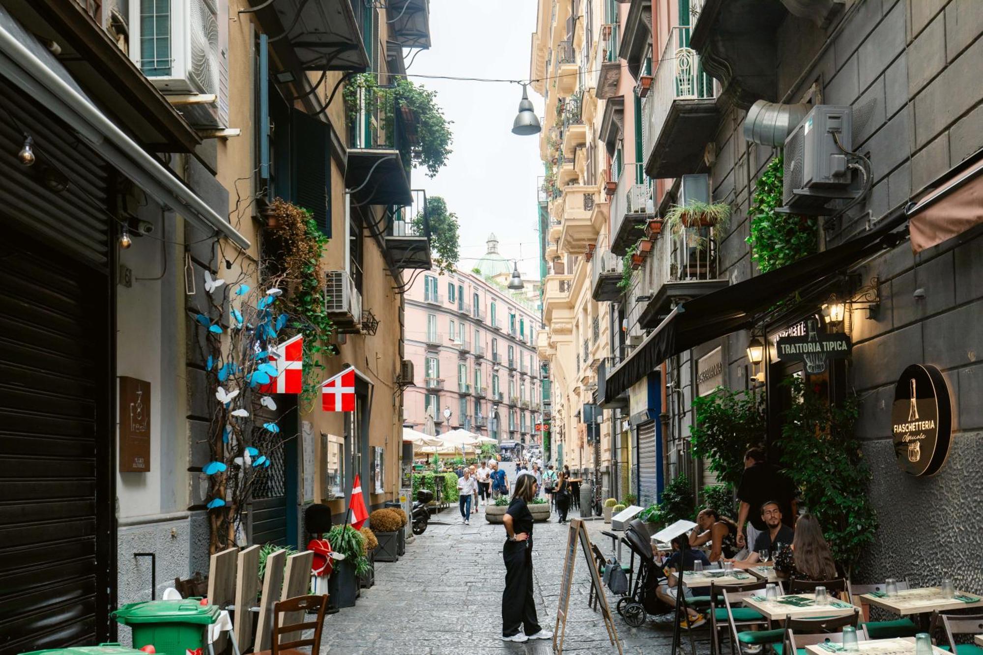 Calaba Chiaia Apartment Napoli Ngoại thất bức ảnh
