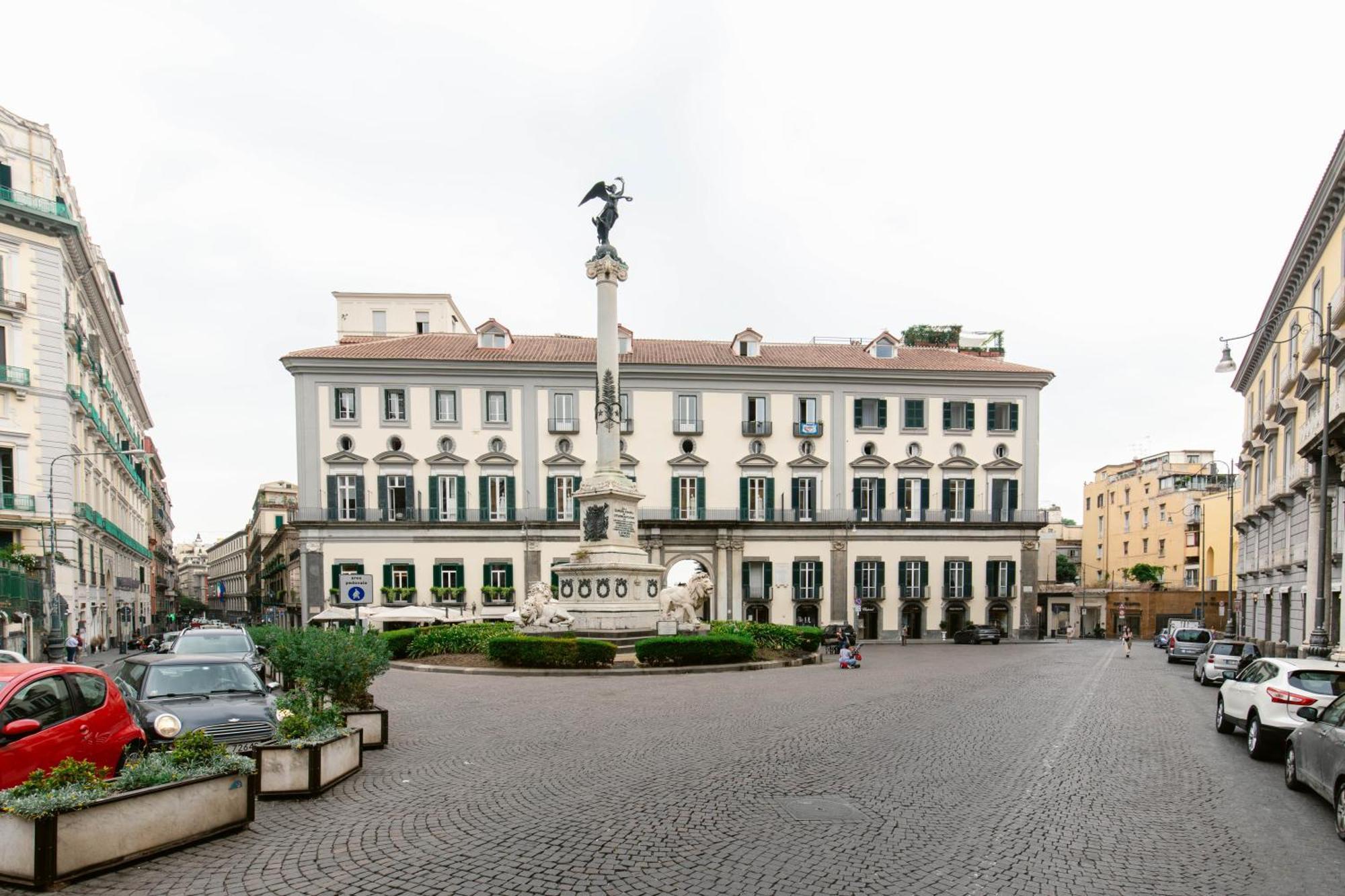 Calaba Chiaia Apartment Napoli Ngoại thất bức ảnh